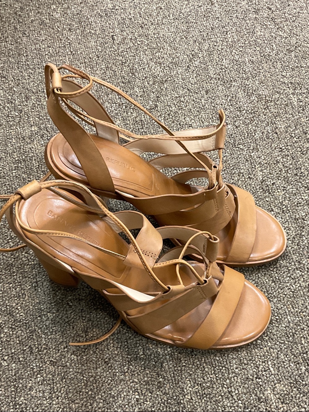 Banana Republic Tan Leather Strappy Block Heels